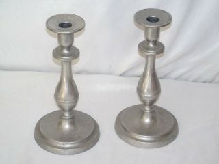 Vintage Pre - Owned Wilton Armetale Rwp Pewter Candle Holders Sticks