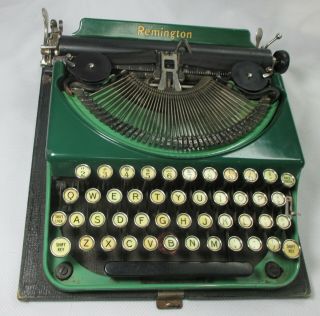 Remington 2 Tone Green Portable Model 2 Typewriter & Case W Porto - Rite Serial
