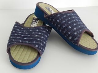 Authentic Japanese Folk Craft Indigo Blue Cotton Fabric & Tatami Slippers