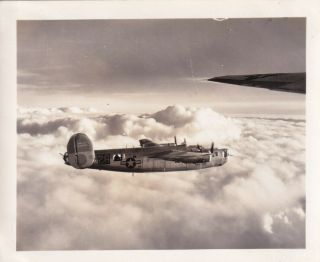Wwii Aerial Photo Aaf 451st Bomb Group B - 24 Bomber Sn & Waist Gunner 41