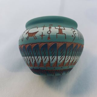 Navajo Native American Etched Pottery Vase Artist Signed