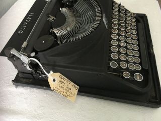 Vintage Italy typewriter Olivetti ICO portable 6