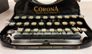 Vintage PATENTED 1910 Corona No.  3 Folding Typewriter in Case 5