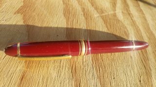 Montblanc Meisterstuck Burgundy Red 14k Gold Nib No.  146 Fountain Pen
