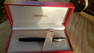 Sheaffer Legacy Fountain Pen / 18k Gold Nib / Black / Pre - Owned
