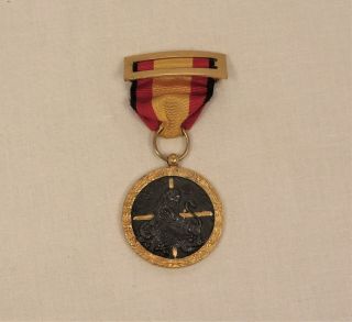 Spain.  Spainish Civil War Medal W/original Carton
