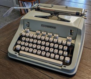 Hermes 3000 Vintage Typewriter Made In Switzerland No Case (parts / Repair)