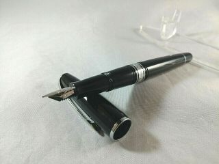 Waterman Charleston Ebony Black And Silver Fountain Pen 18k - 750 M Nib,  Converter