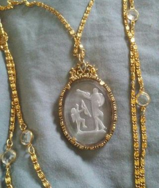 Vintage Goldette Intaglio Glass Cameo Necklace.