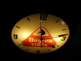Vintage Pam Lighted Advertising DAYTON TIRES Clock and lights up 3