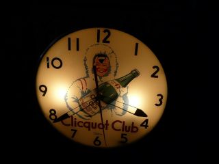 Vintage Advertising Telechron Clock Cliquot Club Soda " Kleeko " Eskimo