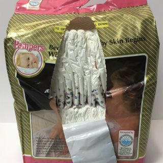 Vintage Ultra Pampers Girls Diapers 6 - 14lbs Custom Fit Tape Disney Baby Opened 3