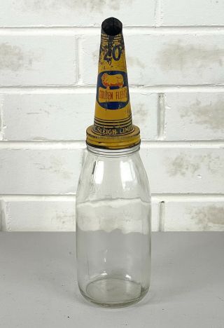 Antique Golden Fleece H.  C.  Sleigh Tin Top 1 Quart Oil Bottle