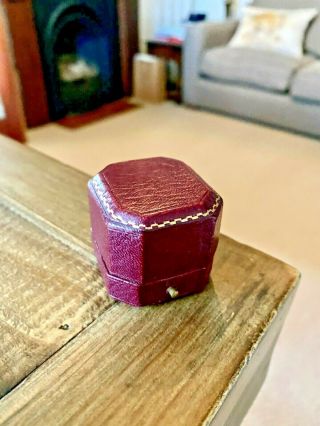 Quality Antique Leather Ring Box.  Vintage Jewellery Box.  Antique Jewelry Box