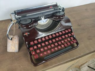 Collectible Typewriter Groma Klein - No Risk With