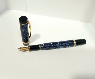 Parker Duofold Early Centennial Mk1 Blue Marble Fountain Pen 18k Nib Size F.