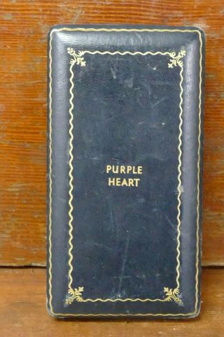 Vintage Ww2 Purple Heart Presentation Box Coffin Style W/ Lapel Pin
