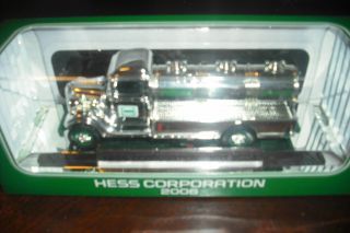 2006 Hess Chrome Special Edition Nyse Mini Truck