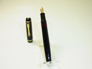 1940´s Osmia 663 Pistonfiller Fountain Pen Flexy 14ct M Nib Serviced