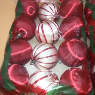 Vintage Christmas MCM 24 Red Green White Solids Stripes Satin Bulb Ornaments IOP 3
