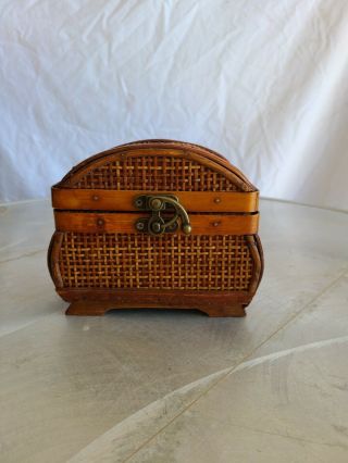 Small Vintage Wicker Jewlery Box/chest With Wood And Brass Accents