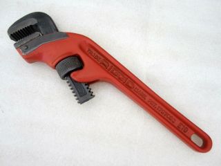 Vintage Ridgid Tools 10 " Offset Pipe Wrench E - 10 Made In Usa