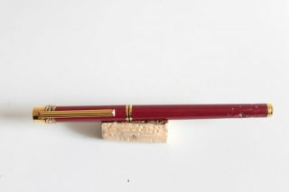 Must De Cartier Fountain Pen In Burgundy With 18k Gold Nib