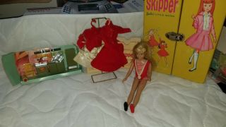 Vintage Skipper Doll Barbie 1963 With Case And More.