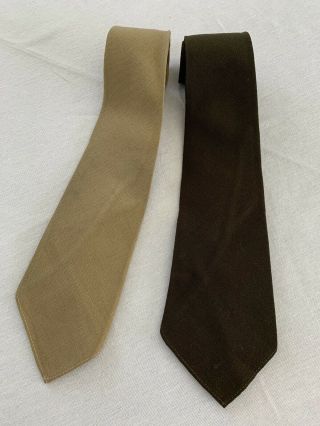Pair Ww2 U.  S.  Army Officer’s Wool Neckties.  1 Tan & 1 Brown.  Very Good Cond.