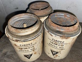 Vintage Allis Chalmers Oil Filters 3