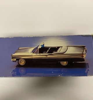 Vintage 1963 Cadillac Convertible Model Car Solid State Radio With Box