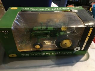 Ertl Precision Key 3 John Deere 3020 Tractor W/48 Loader 1/16 -