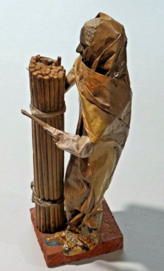 Vintage Mexican Folk Art Paper Mache Figure Old Woman w/ Reed Sticks Elaborado 2