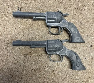 Vintage Toy Western Cowboy Guns,  Holster belt 2