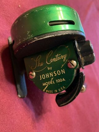 Vintage Johnson The Century Reel Model 100a Made In Usa Spincast Casting Lures