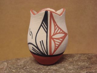 Mini Native American Jemez Pueblo Pottery Clay Pot By Chinana