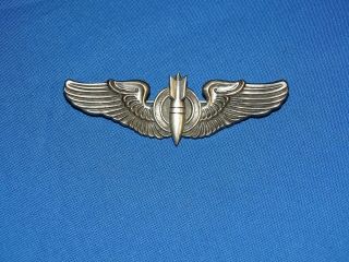 Wwii Aaf Sterling & Meyer Marked Wing,  3 " Pin Back Pb,  Bombardier (1)