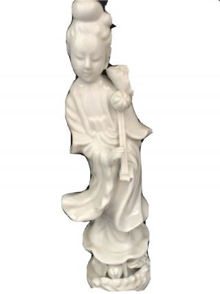 Vintage Blanc De Chine Porcelain Quan Yin Goddess With Lotus Flowers Statue