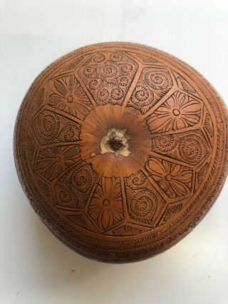 Vintage Peruvian Hand Carved Gourd Story Folk Art Storytelling Detailed Age?? 2