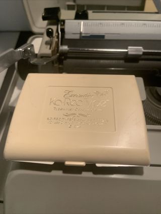 Vintage Olivetti STUDIO 45 Typewriter Carry Case With Keys Mid Century 3