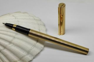 Vintage St Dupont Classique Gold Plated Vertical Lines Ballpoint Pen