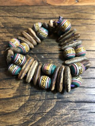 1037 Vintage Native American Indian Hand Painted Clay Pottery Beaded Bracelet