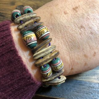 1037 Vintage Native American Indian Hand Painted Clay Pottery Beaded Bracelet 2