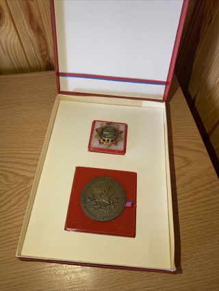 Ussr Soviet Table Medal 30 Years Liberation Ukraine Ssr From Nazi Invaders 1513