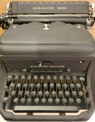 Vintage 1947 Remington Rand Noiseless Model 10 Typewriter - Rare Antique