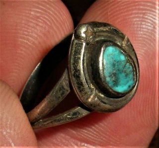 Vintage C.  1940s Navajo Deep Blue Turquoise Sterling Silver Ring Vafo