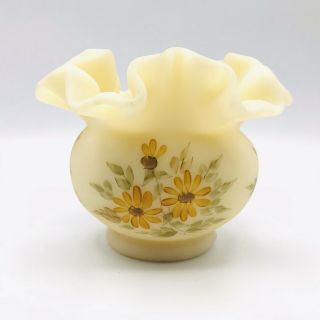Vintage Fenton Satin Custard Glass Ruffled Edge Hand Painted Dish Vase Daisy