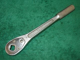 Vintage Husky No.  H3183 - - 1/2 " Drive Push Through Ratchet T - S 10 - 46 Made In Usa
