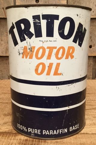 Early Vintage 5qt Triton Motor Oil Tin Can Gas Service Station Auto Advertising