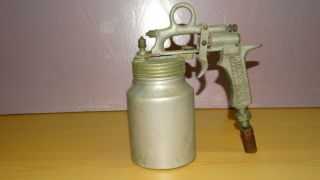 Vintage Air Spray Paint Gun